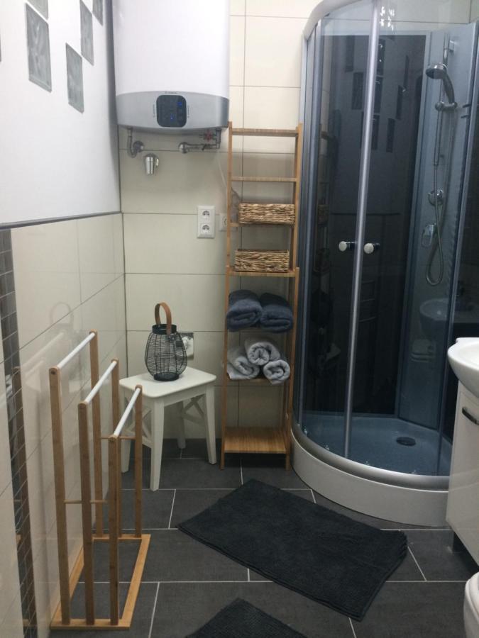 Magnolia Apartman Sopron Exterior foto