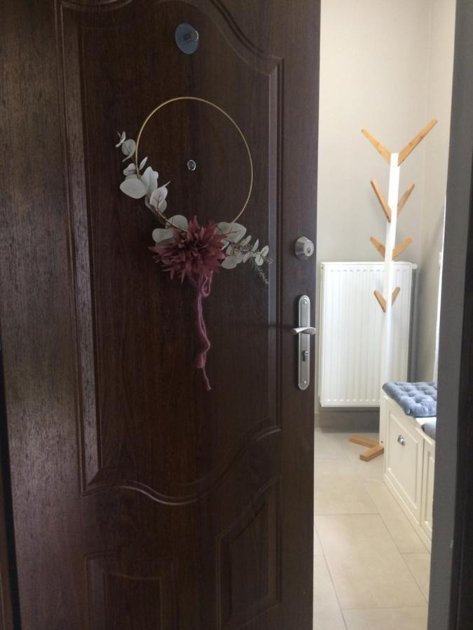 Magnolia Apartman Sopron Exterior foto