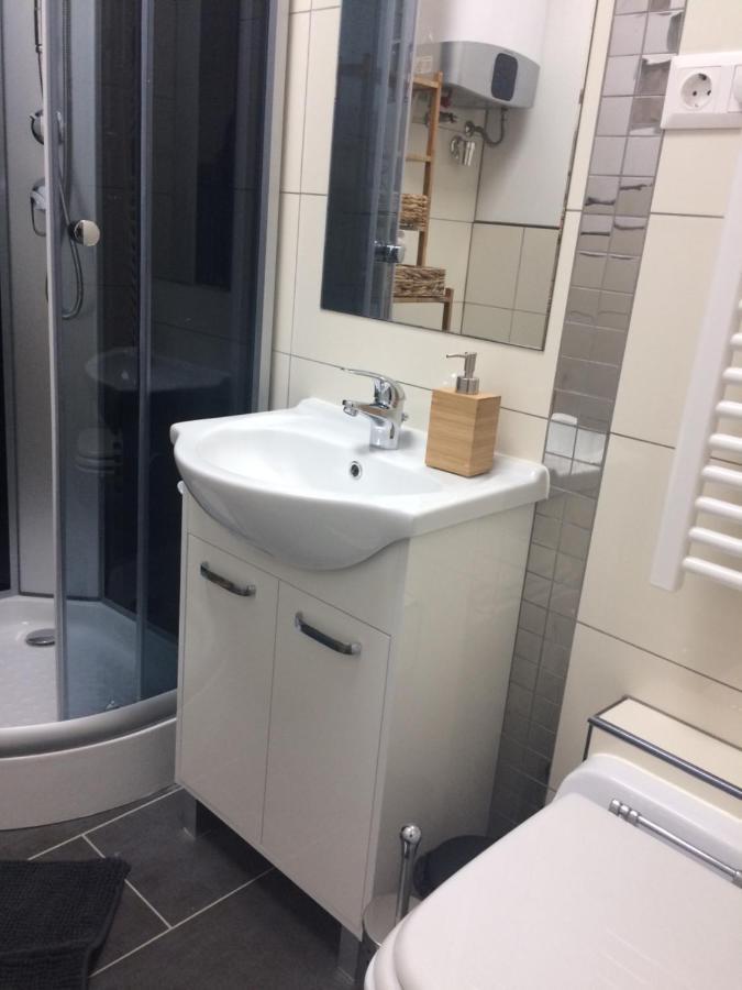 Magnolia Apartman Sopron Exterior foto
